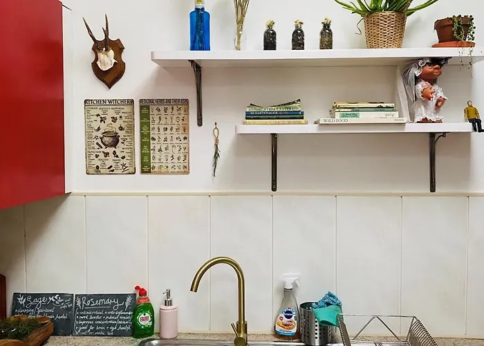 Quirky 10 Min Walk To With Free Parking Appartamento *