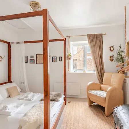 Apartamento Quirky 10 Min Walk To With Free Parking York